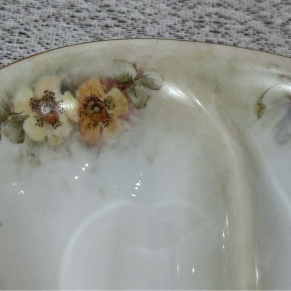 Vintage Hand Painted Divided Serving Dish Floral Gold Trim Ceramic - Picture 7 of 13